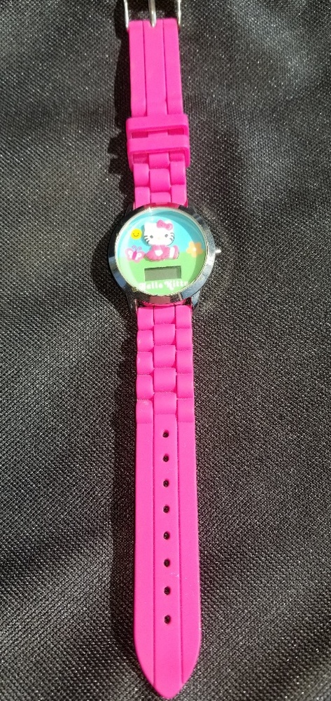Hello Kitty Watch - Picture 3 of 3